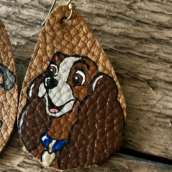 HAND PAINTED Unique Cartoon earrings!! - Picture 4 of 6